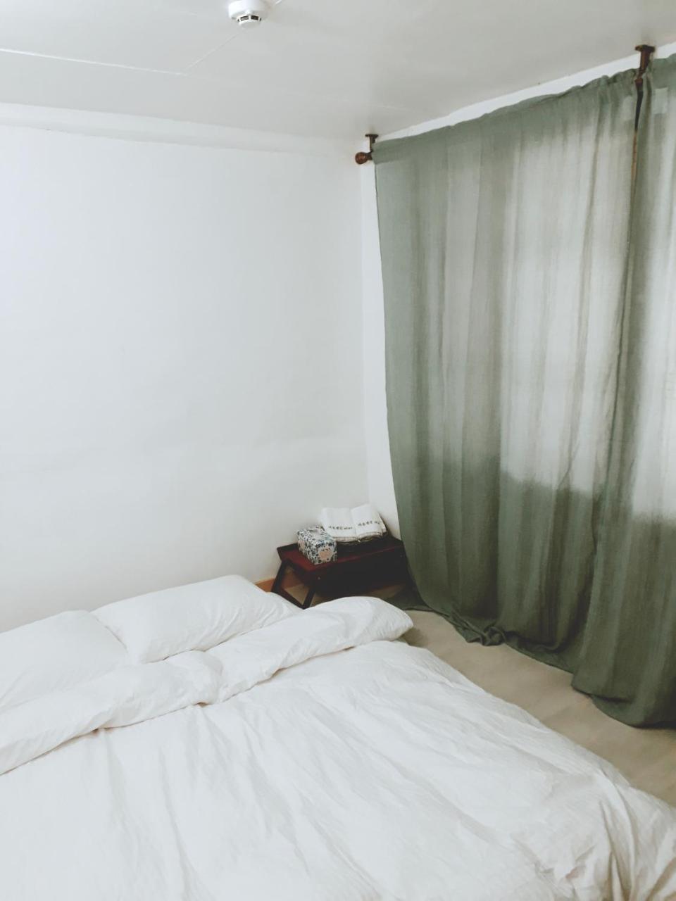 Hadori Mindfulness Villa Jeju Buitenkant foto
